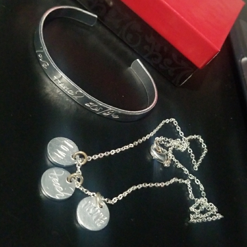 Bracelet & Necklace